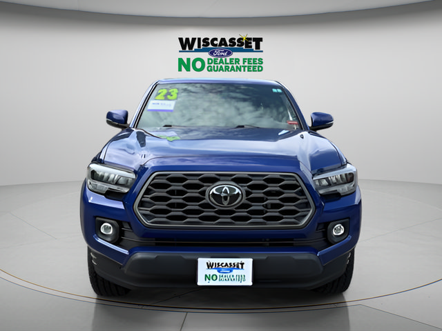 Used 2023 Toyota Tacoma TRD Off-Road w/ TRD Premium Off Road Package AWD/4WD image 10