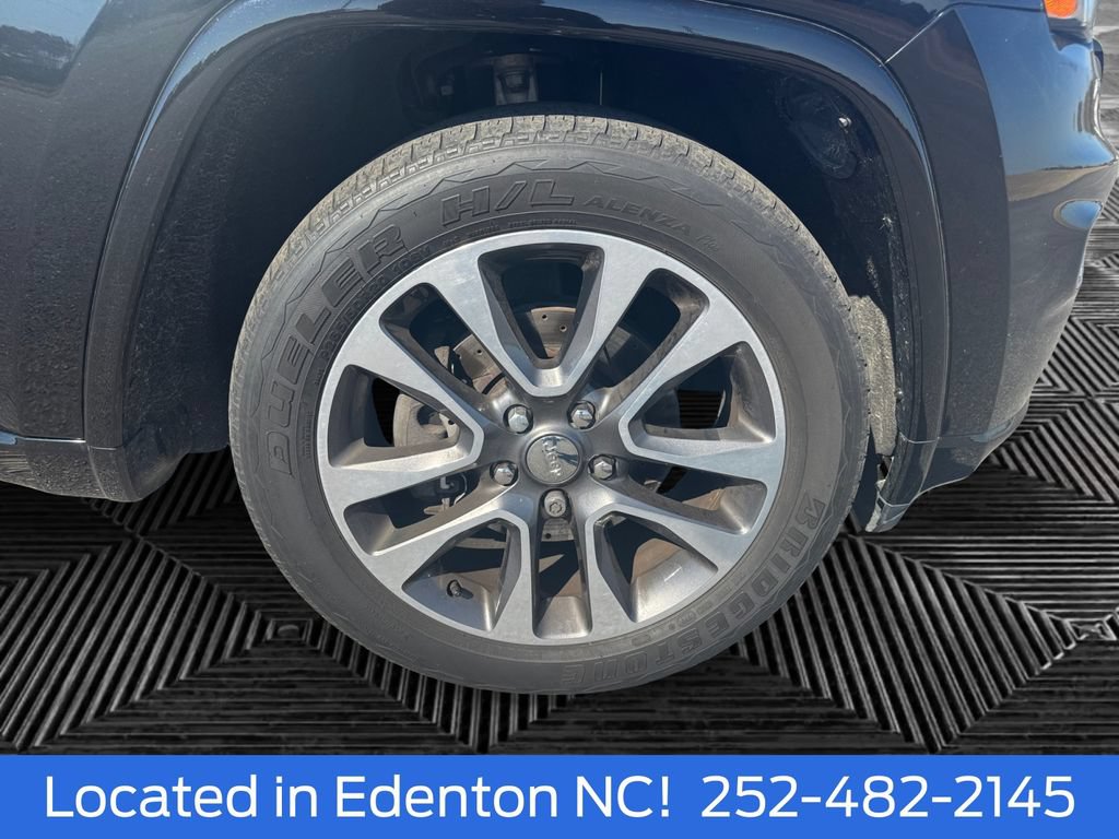 Used 2018 Jeep Grand Cherokee Overland AWD/4WD image 15