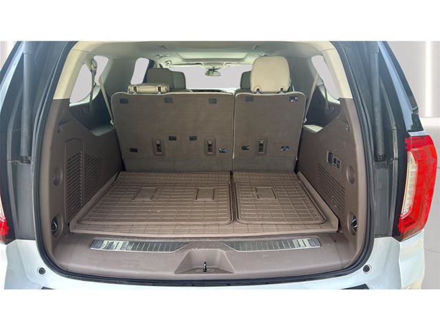 Used 2023 GMC Yukon XL Denali AWD/4WD image 21