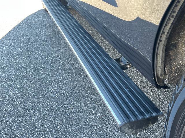 Certified 2023 Ford Expedition Platinum image 21