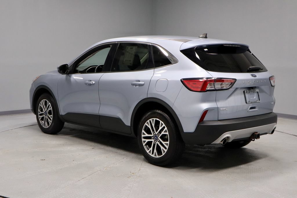 Certified 2022 Ford Escape SEL w/ Class II Trailer Tow Package AWD/4WD image 9