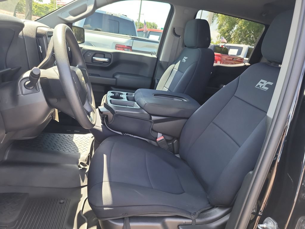 Used 2022 Chevrolet Silverado 1500 Custom AWD/4WD image 16