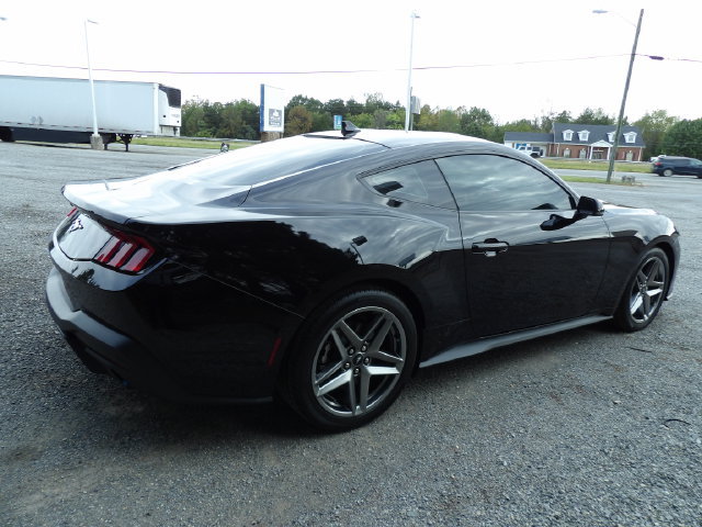 Certified 2026 Ford Mustang Premium RWD image 5