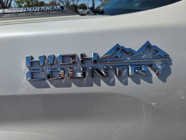 Used 2025 Chevrolet Silverado 3500 High Country w/ Technology Package image 19