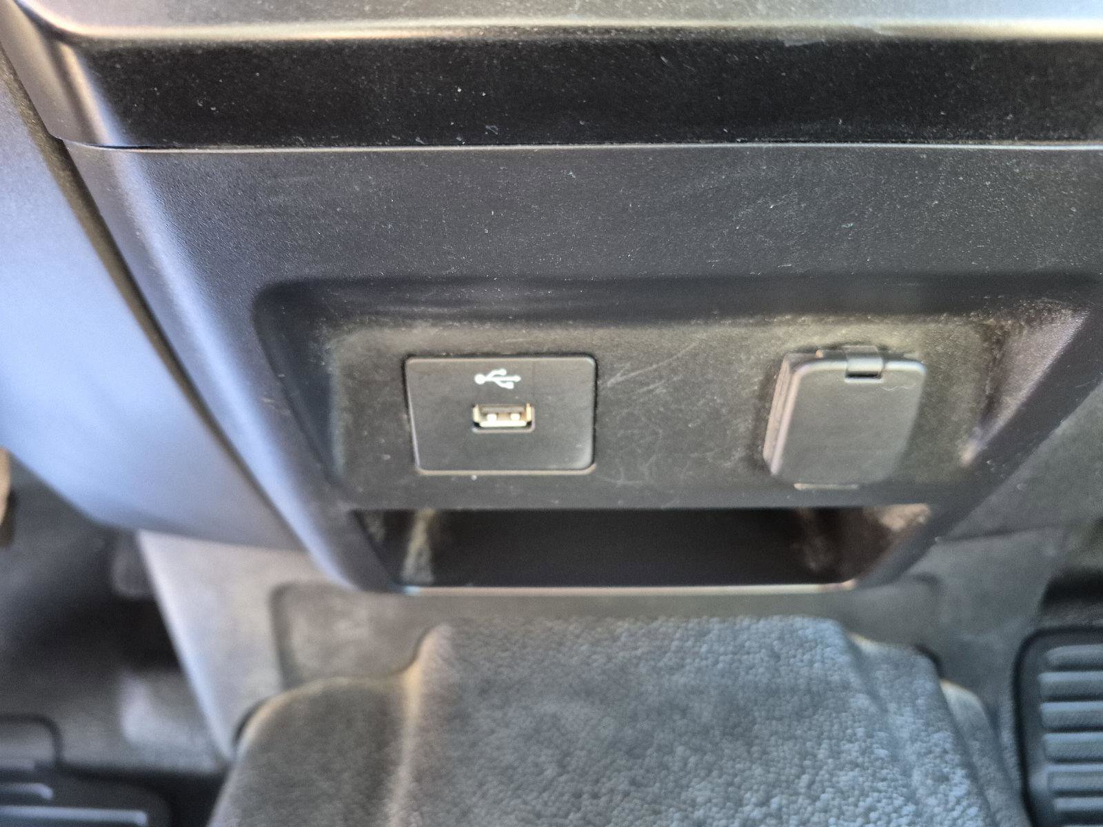 Certified 2020 Ford F350 XL w/ Power Equipment Group image 18