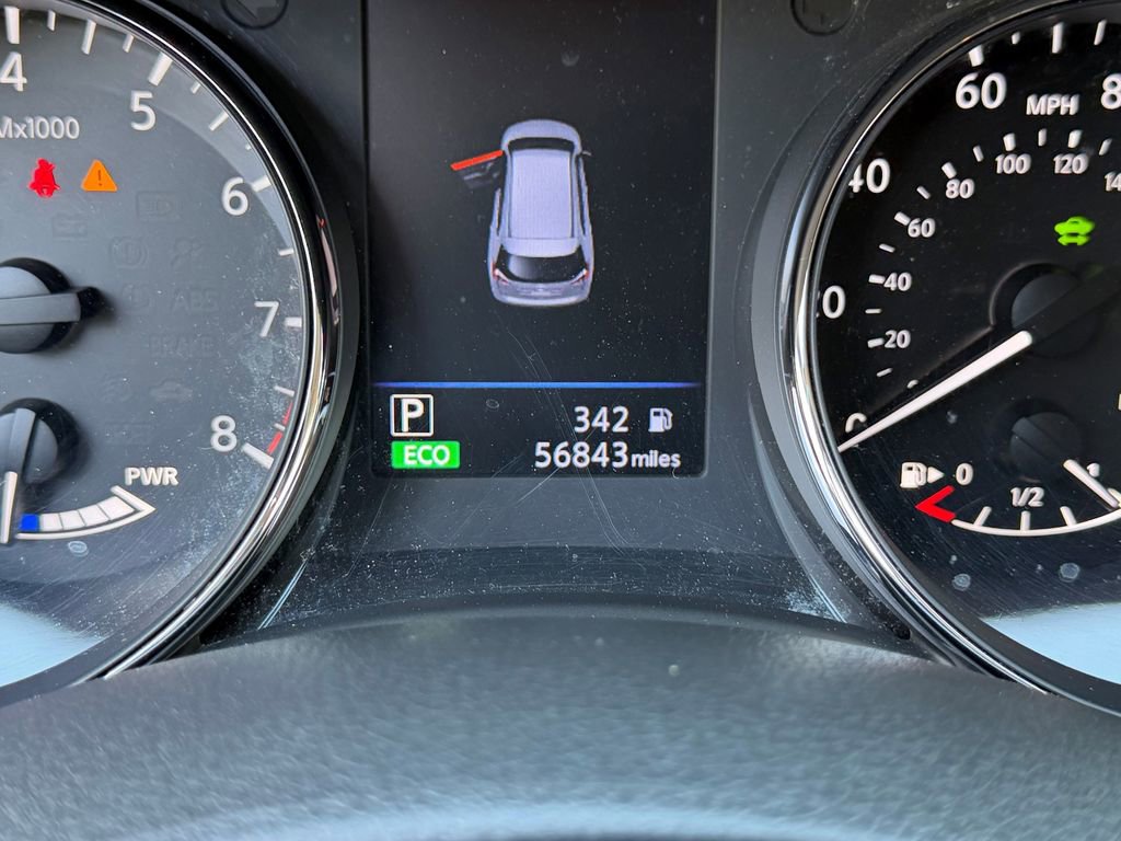 Used 2018 Nissan Rogue SV w/ Premium Package AWD/4WD image 29