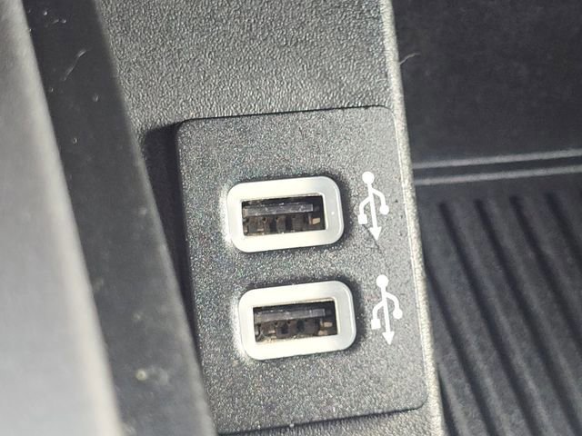 Certified 2018 Ford F150 XLT w/ Equipment Group 302A Luxury image 33