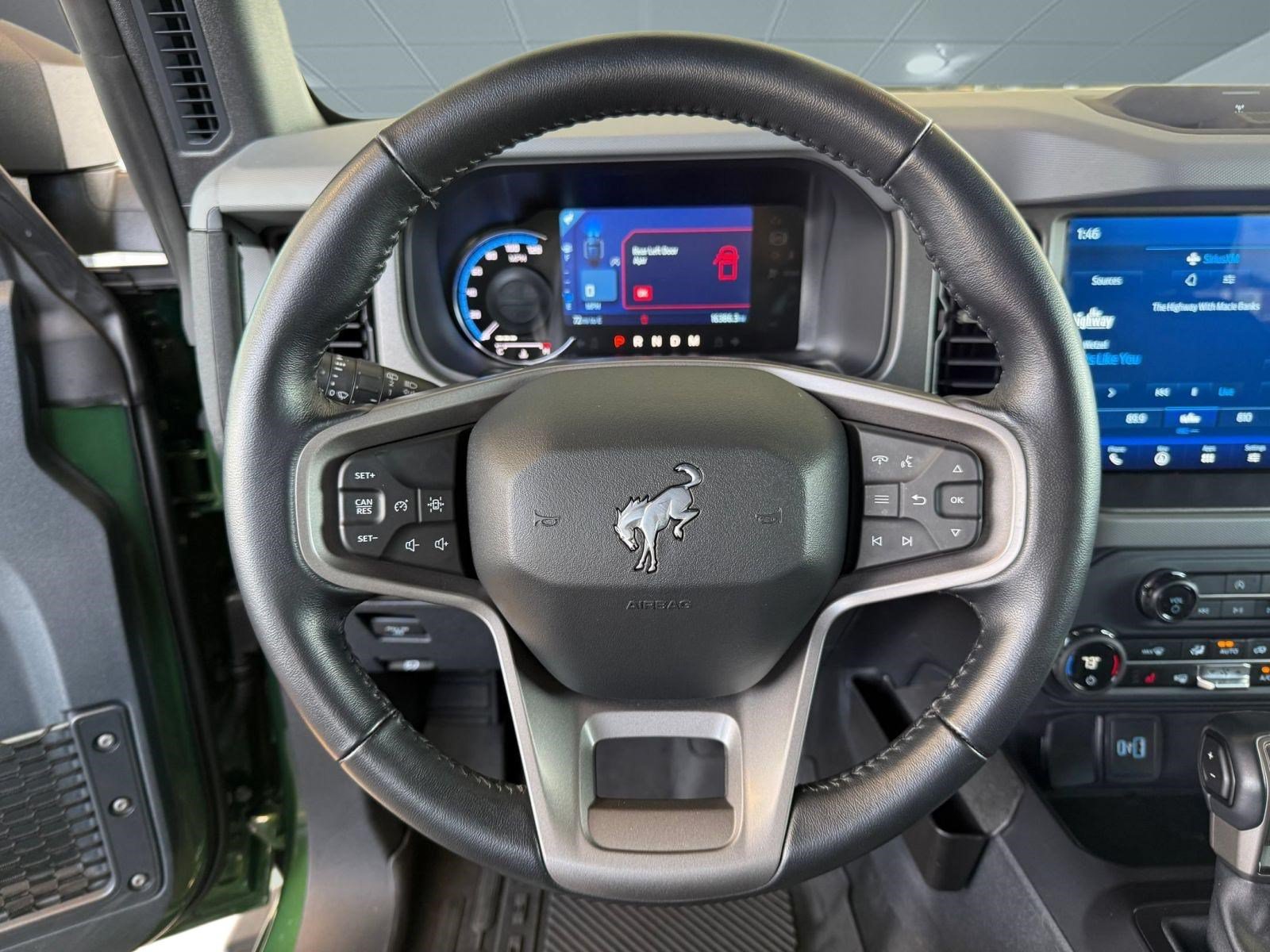 Certified 2024 Ford Bronco Everglades AWD/4WD image 11