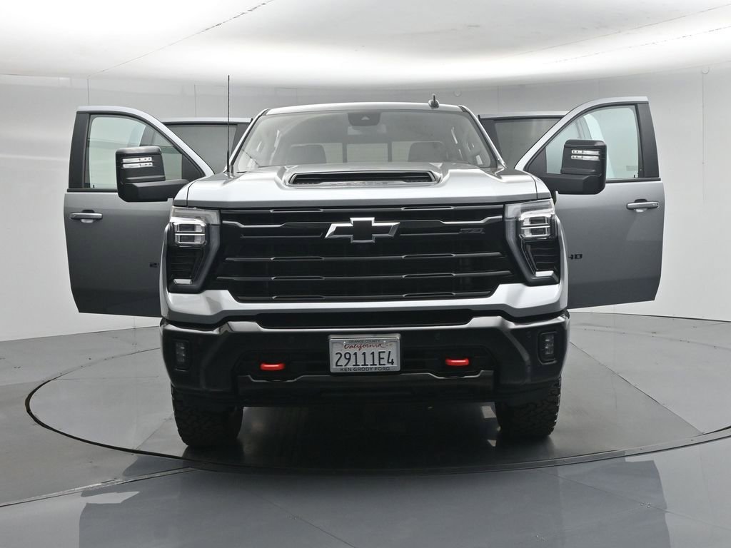 Used 2025 Chevrolet Silverado 2500 LT w/ Trail Boss Package AWD/4WD image 32