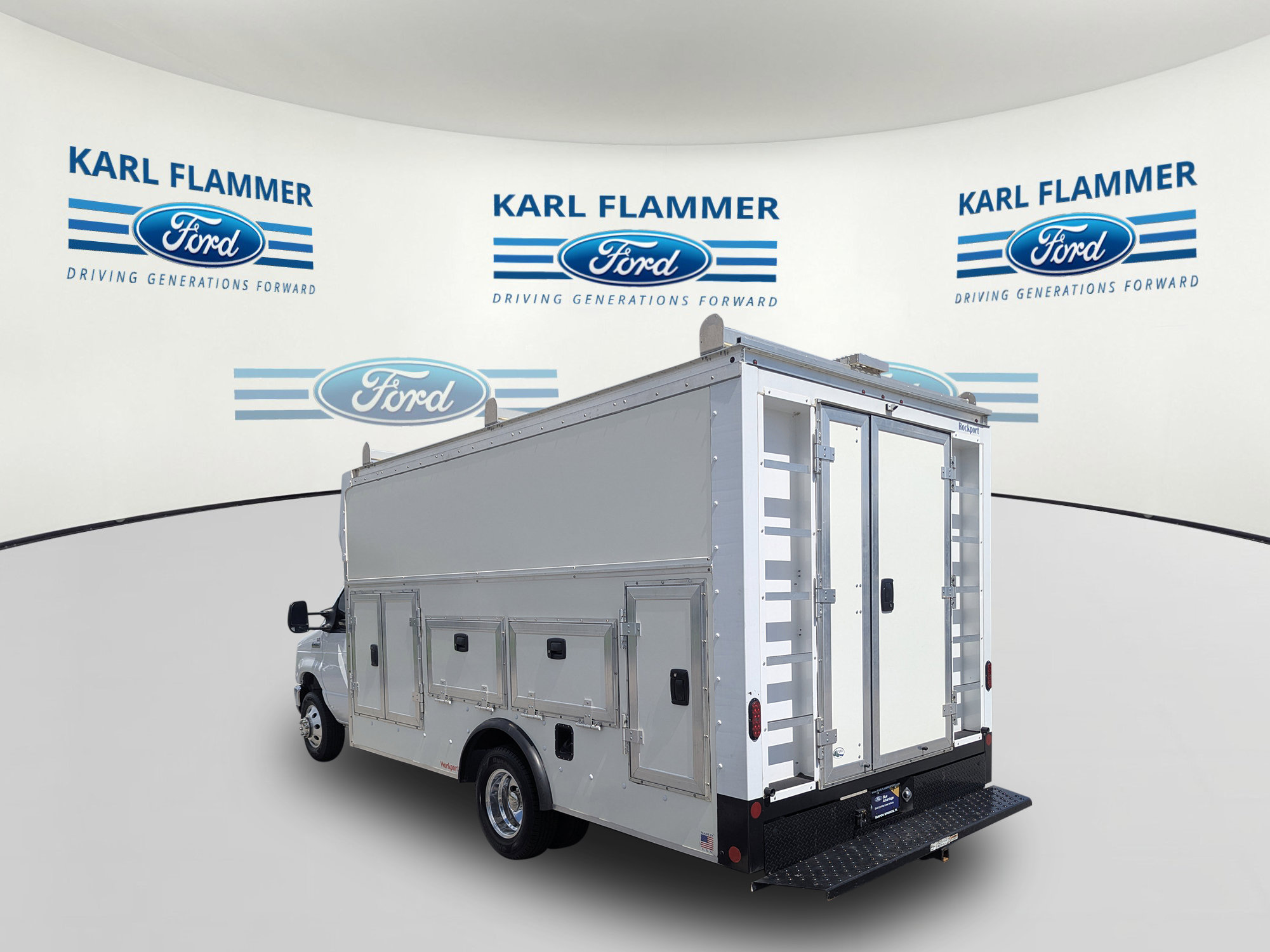 Certified 2025 Ford E-450 and Econoline 450 Super Duty w/ Power Equipment Group RWD image 6