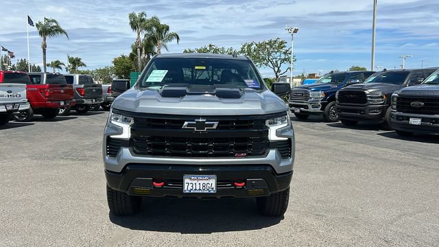 Used 2025 Chevrolet Silverado 1500 LT Trail Boss w/ Convenience Package II AWD/4WD image 9