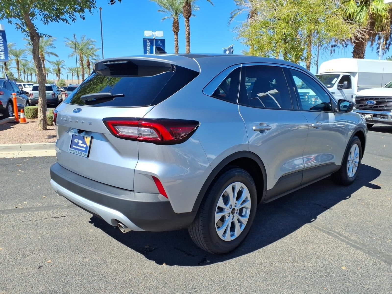Certified 2023 Ford Escape Active FWD image 4
