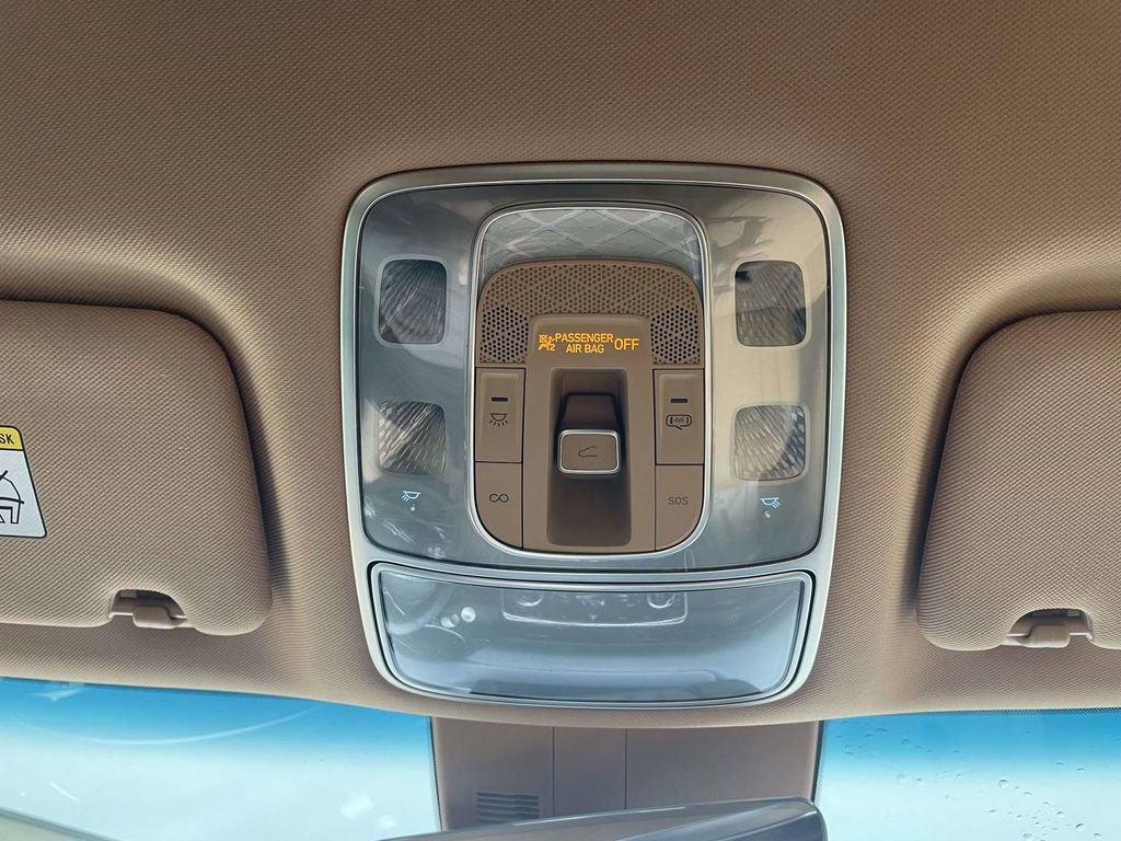 Used 2021 Genesis GV80 2.5T w/ Advanced Package 02 image 29