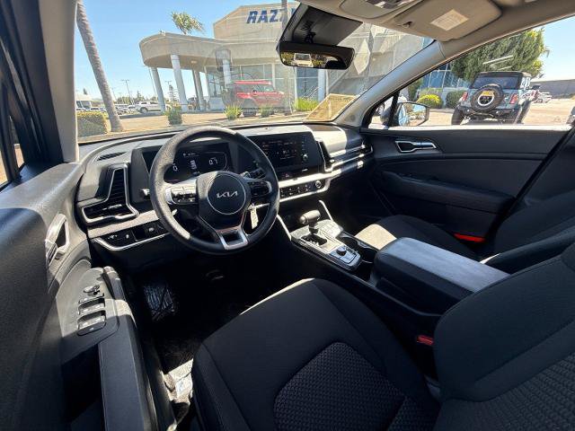 Used 2024 Kia Sportage LX FWD image 9