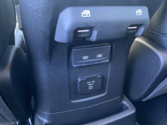 Used 2025 Jeep Wrangler Unlimited Sahara w/ Safety Group AWD/4WD image 13