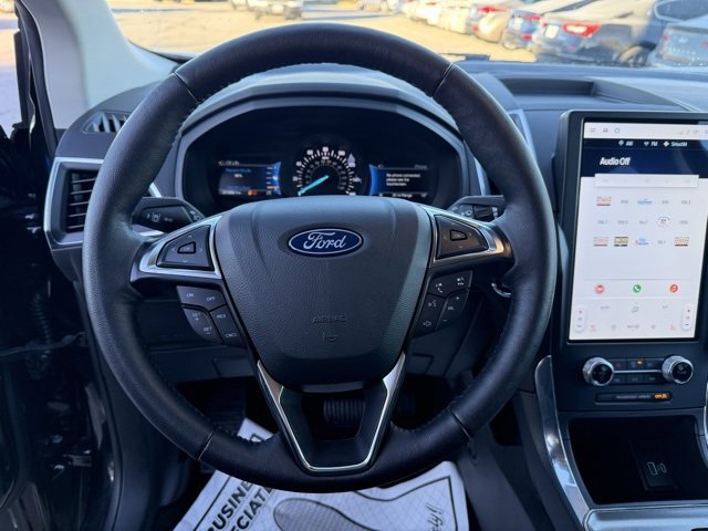 Certified 2024 Ford Edge Titanium image 21