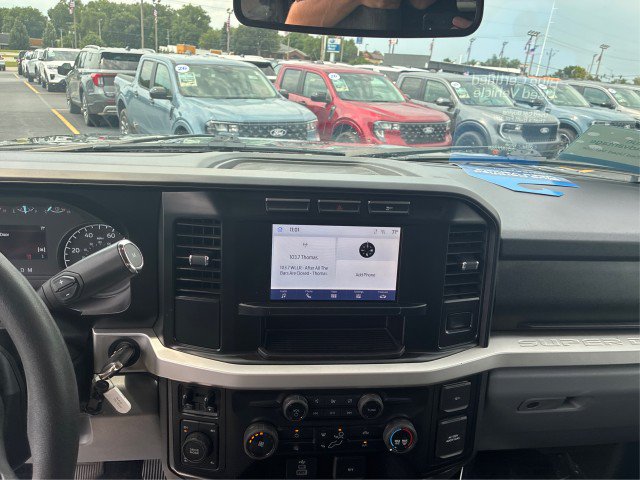 Certified 2023 Ford F250 XLT AWD/4WD image 10