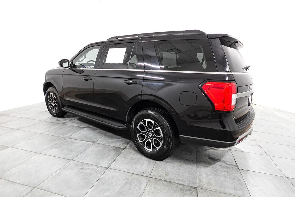 Certified 2024 Ford Expedition XLT AWD/4WD image 5
