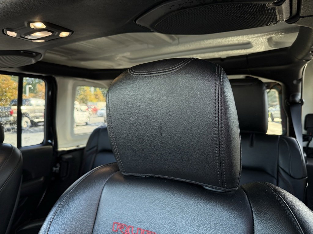 Used 2021 Jeep Wrangler Unlimited Rubicon w/ Cold Weather Group image 23