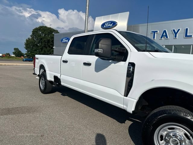 Certified 2023 Ford F250 XL w/ XL Chrome Package AWD/4WD image 6