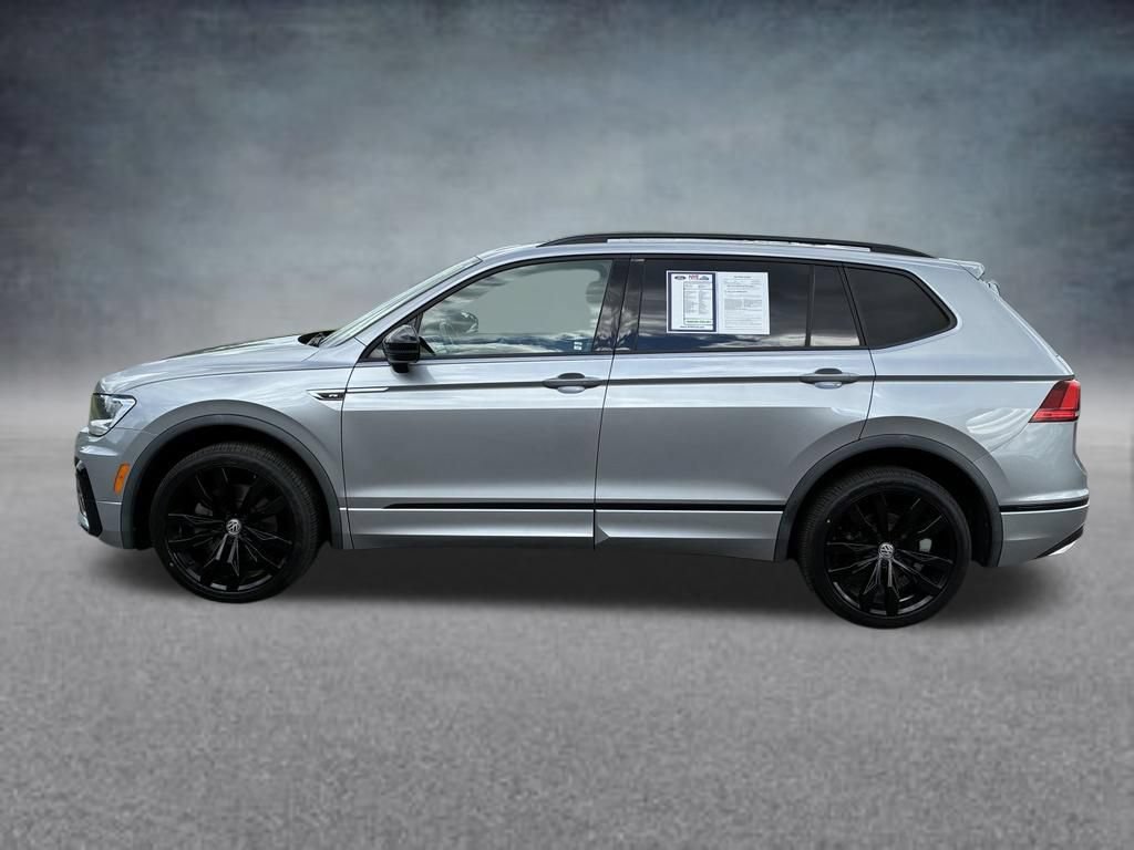 Used 2021 Volkswagen Tiguan SE R-Line w/ 3rd Row Seat Package AWD/4WD image 2