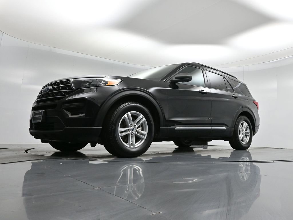 Certified 2022 Ford Explorer XLT image 47