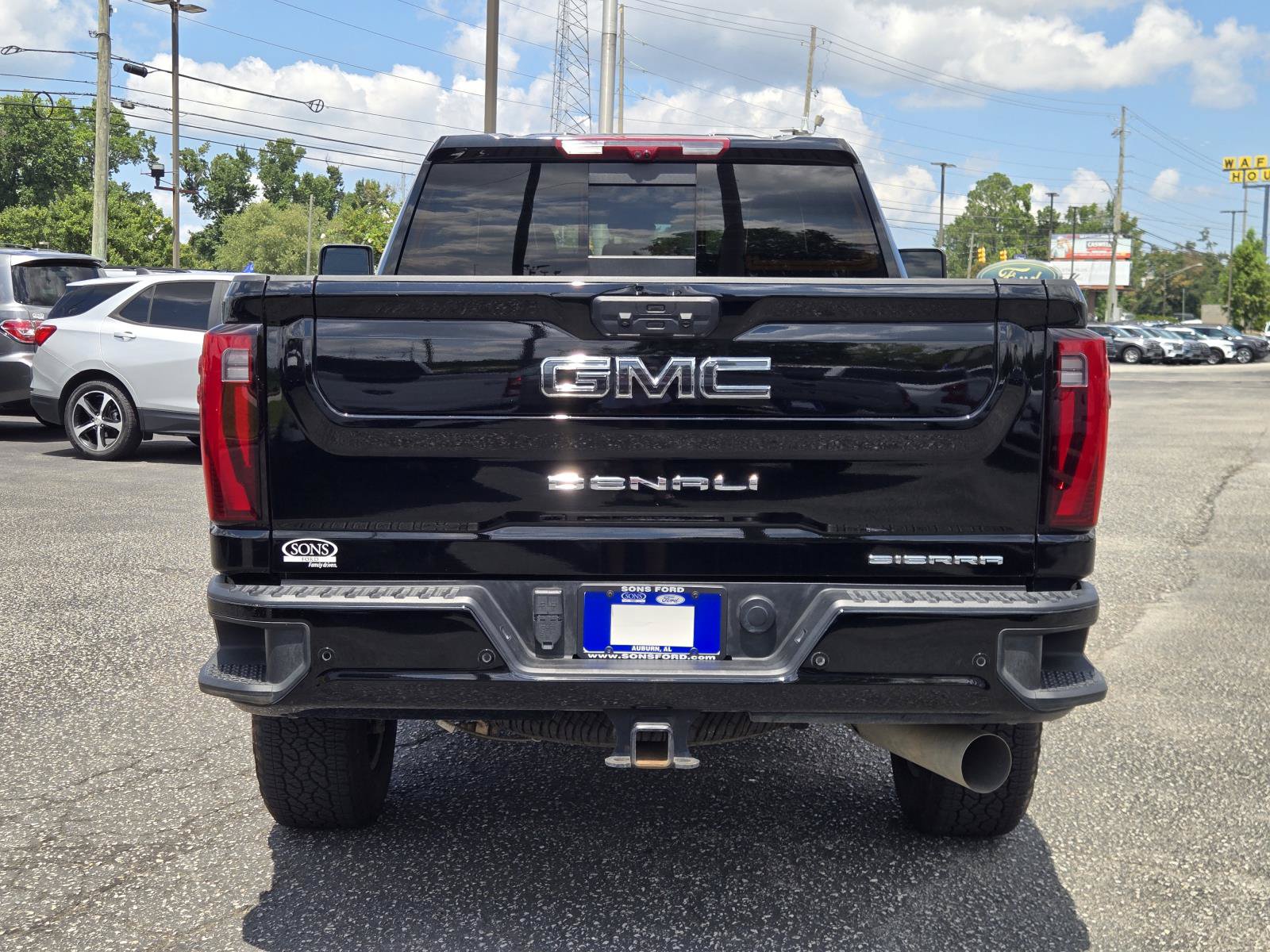 Used 2026 GMC Sierra 2500 Denali Ultimate AWD/4WD image 10