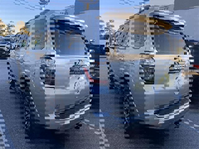 Used 2024 Toyota 4Runner TRD Off-Road image 9