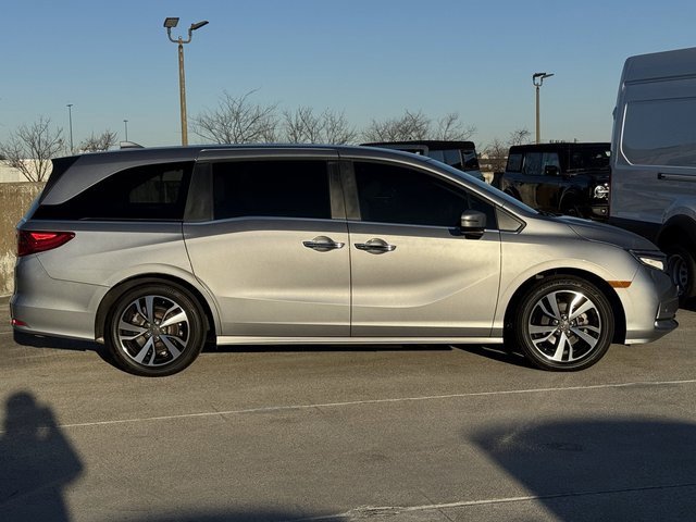 Used 2022 Honda Odyssey Touring image 5
