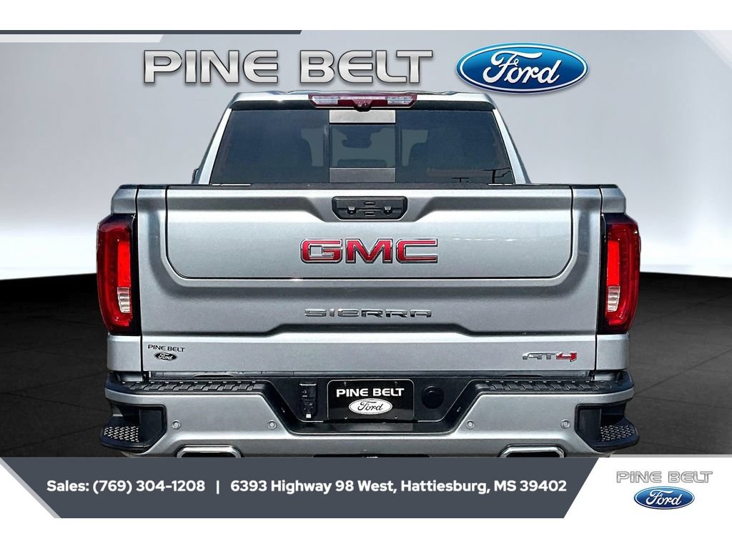 Used 2024 GMC Sierra 1500 AT4 w/ Technology Package AWD/4WD image 4