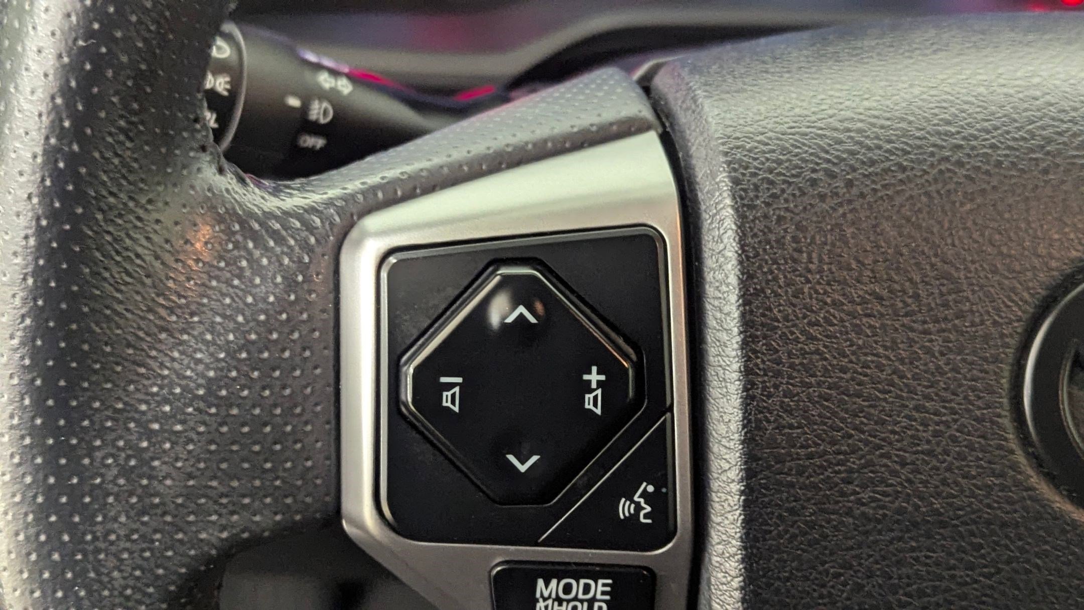 Used 2021 Toyota 4Runner SR5 image 16