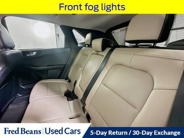 Certified 2022 Ford Escape Titanium w/ Class II Trailer Tow Package AWD/4WD image 31