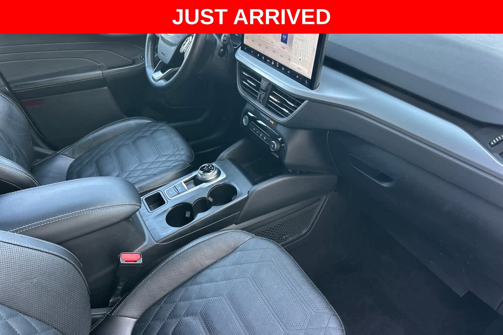Certified 2023 Ford Escape SE w/ PHEV Premium Package FWD image 17