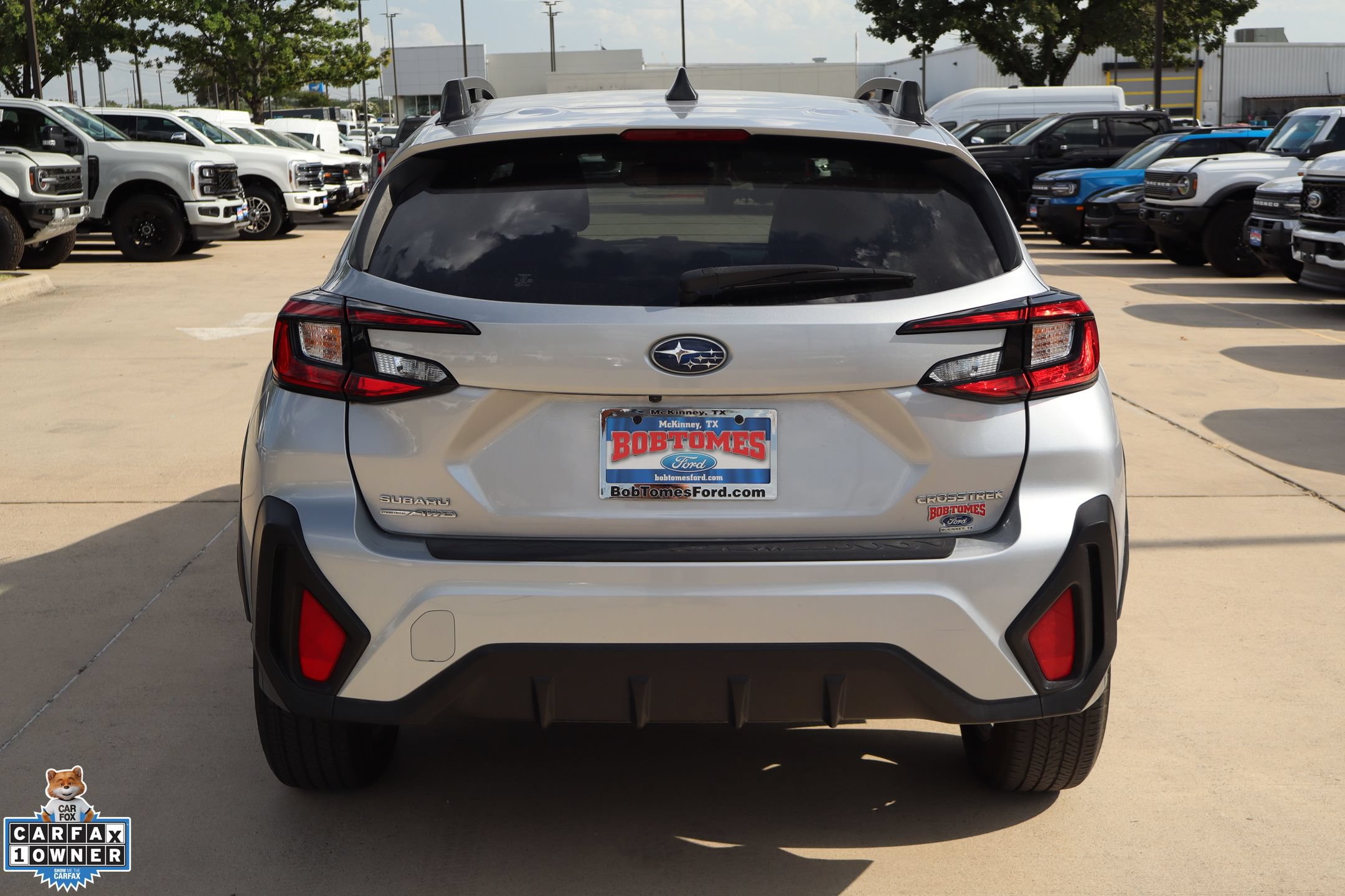 Used 2024 Subaru Crosstrek 2.0i Premium w/ Crosstrek Mirror Package AWD/4WD image 4