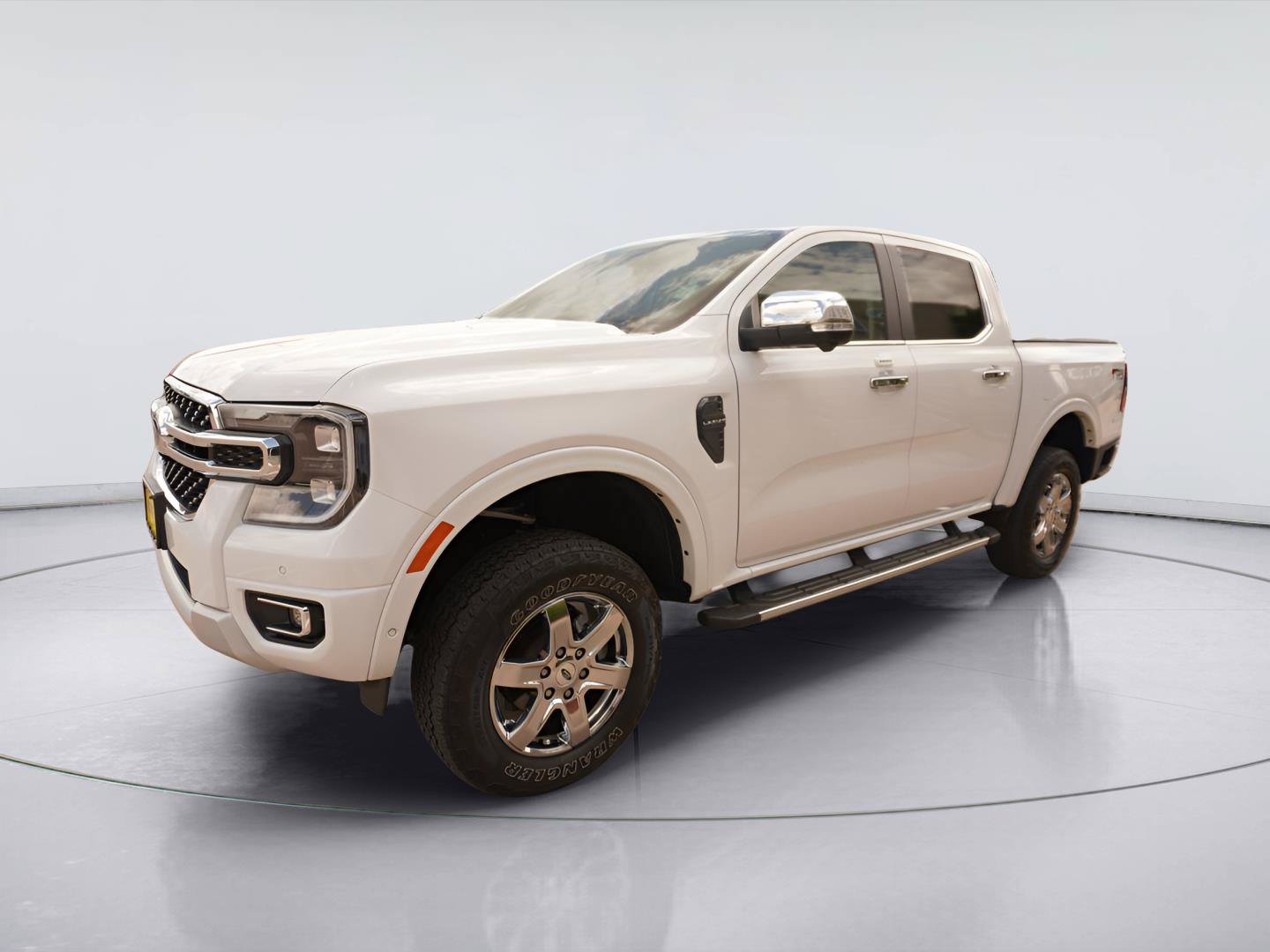Certified 2024 Ford Ranger Lariat w/ FX4 Off-Road Package AWD/4WD image 3
