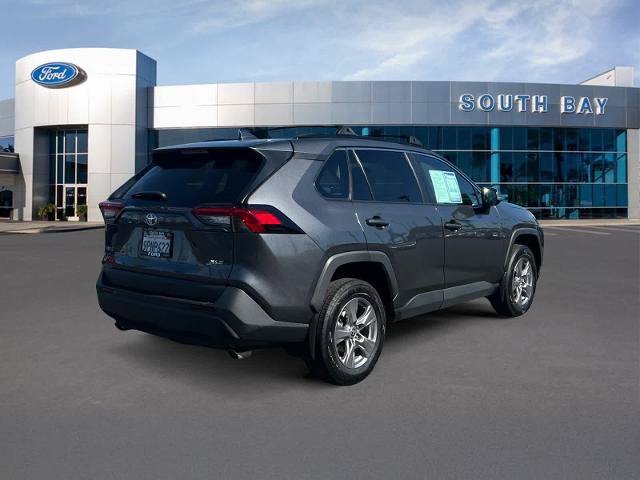Used 2024 Toyota RAV4 XLE w/ Convenience Package FWD image 5