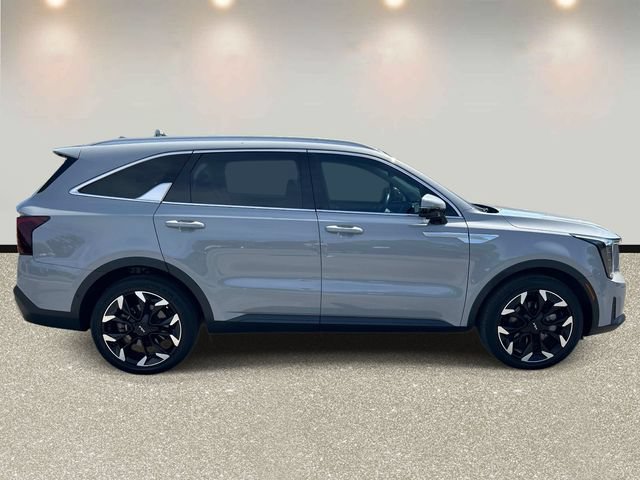 Used 2025 Kia Sorento SX FWD image 4
