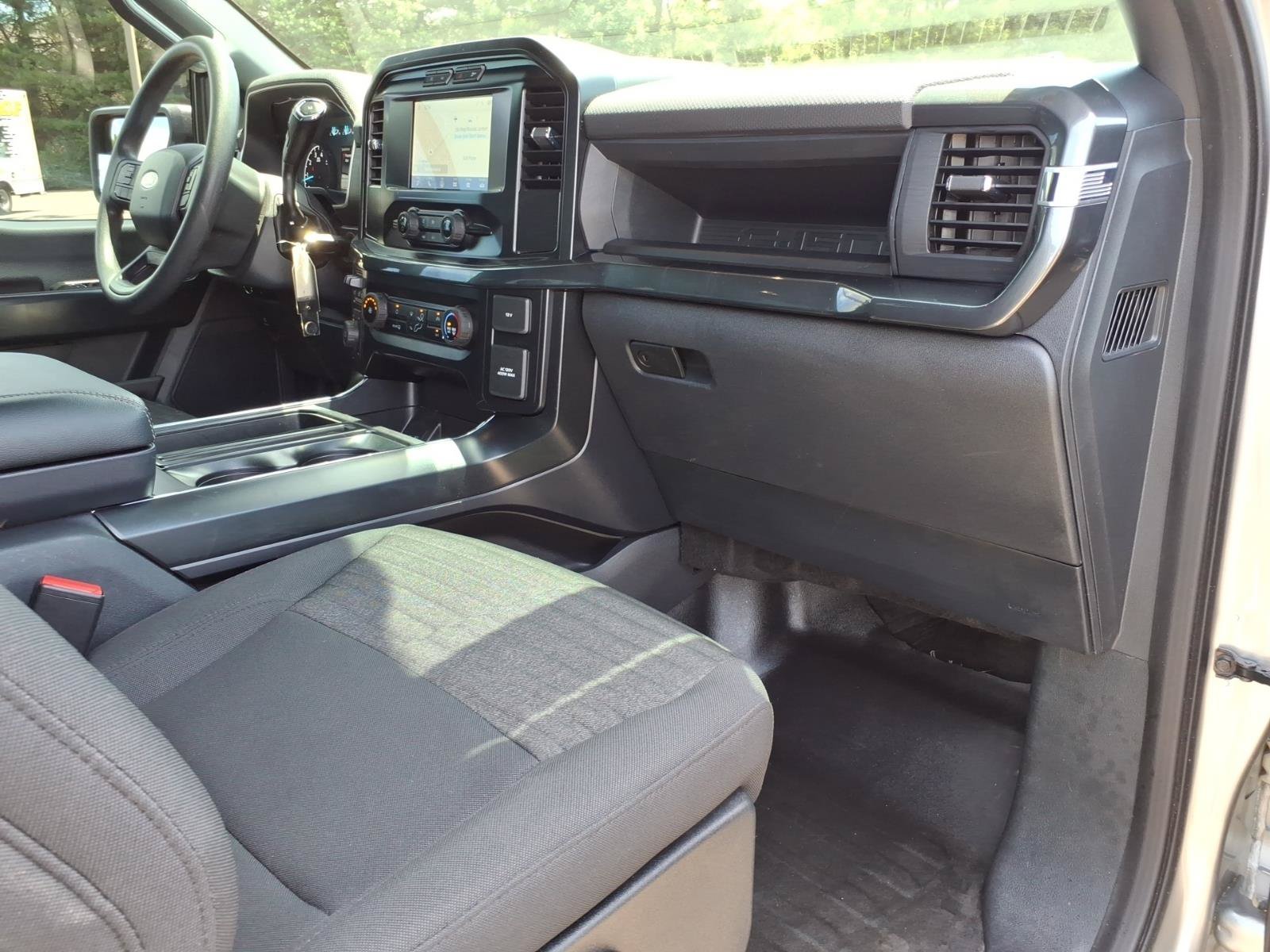Certified 2023 Ford F150 XL w/ STX Black Appearance Package AWD/4WD image 9