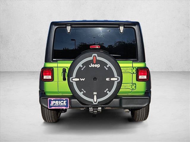 Used 2025 Jeep Wrangler Sport AWD/4WD image 7