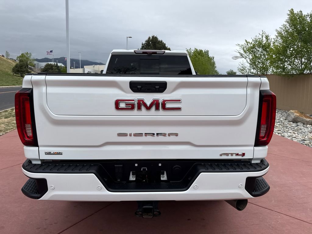 Used 2023 GMC Sierra 3500 AT4 w/ AT4 Premium Plus Package AWD/4WD image 4