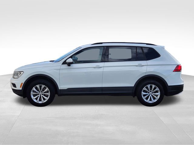 Used 2020 Volkswagen Tiguan S image 2