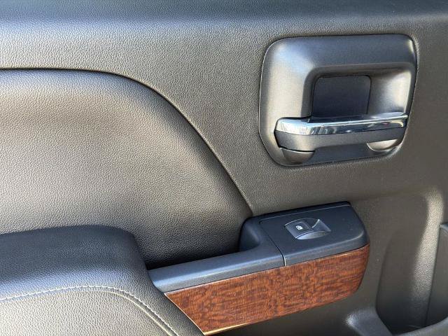 Used 2018 GMC Sierra 1500 SLT w/ Enhanced Driver Alert Package RWD image 19