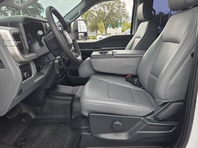 Certified 2025 Ford F350 XL w/ 360-Degree Camera Package AWD/4WD image 13
