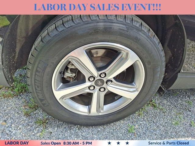 Certified 2024 Ford Edge SEL w/ Convenience Package AWD/4WD image 9