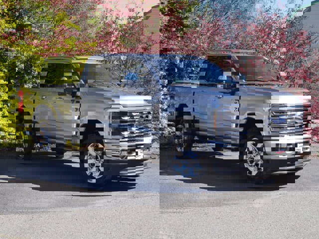 Certified 2023 Ford F350 Platinum image 38