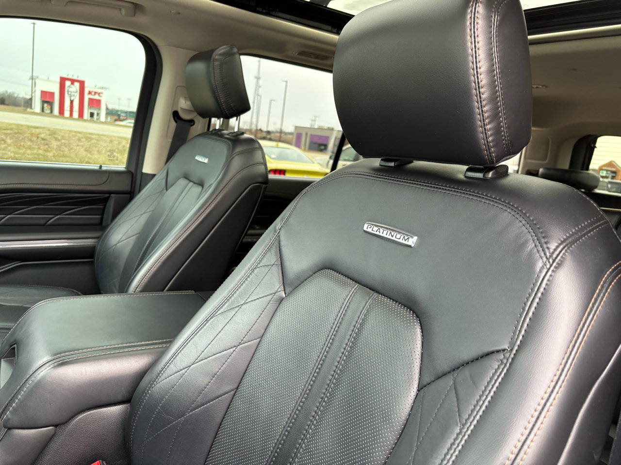 Certified 2020 Ford Expedition Platinum image 21