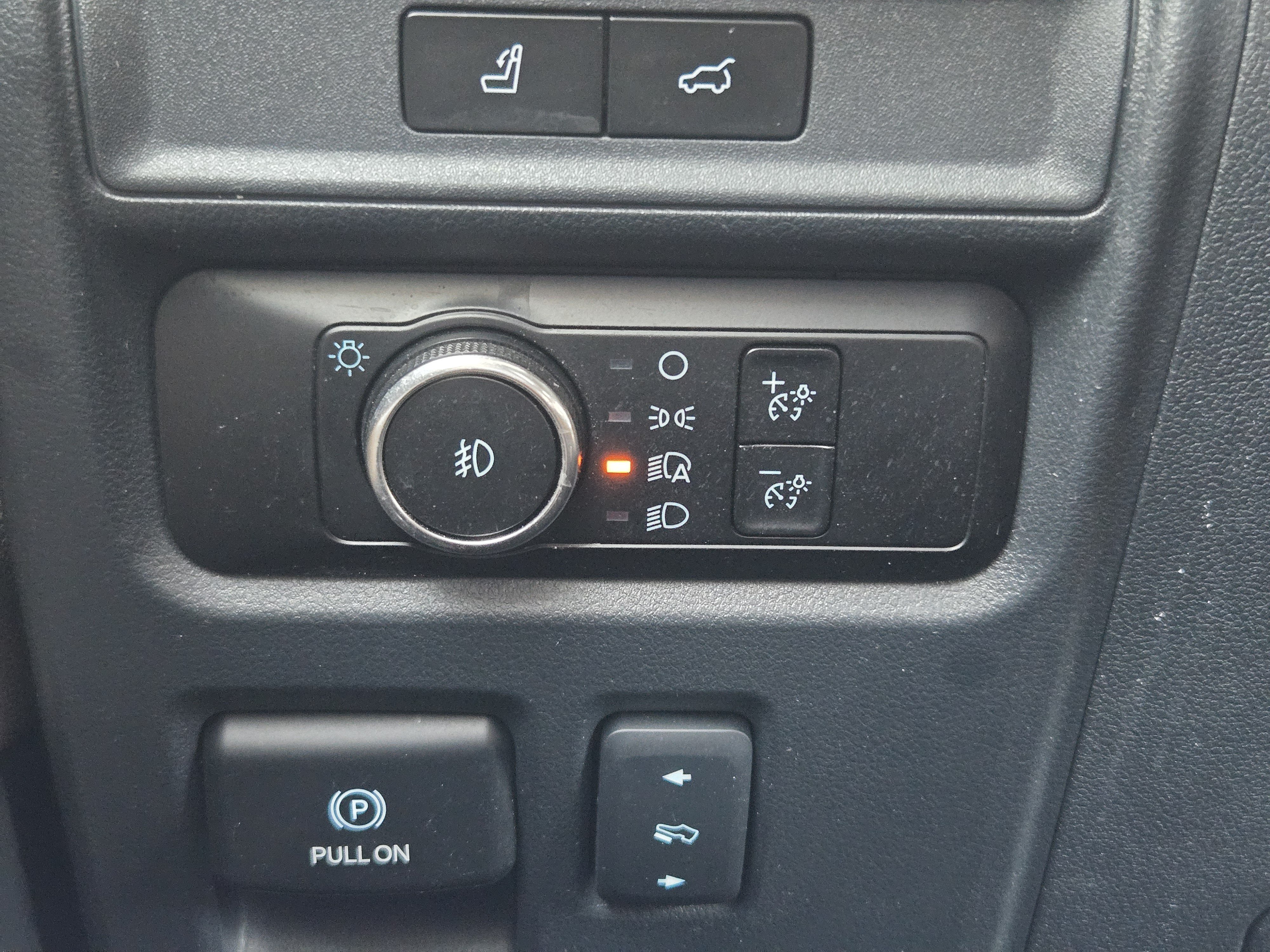 Certified 2023 Ford Expedition Limited RWD image 17