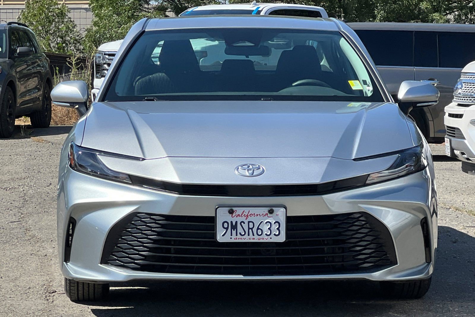 Used 2025 Toyota Camry LE FWD image 3