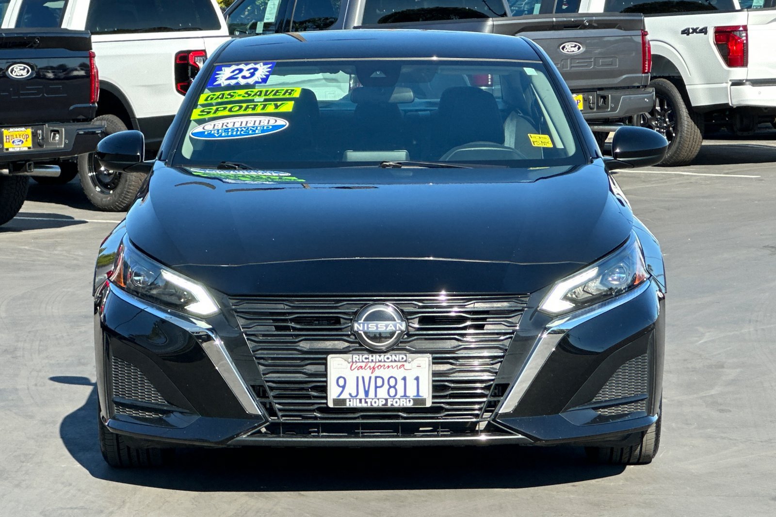 Used 2023 Nissan Altima 2.5 SV FWD image 12