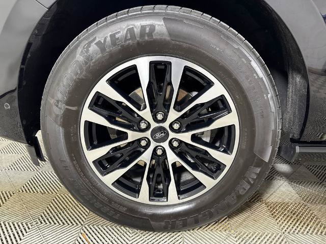 Certified 2025 Ford Expedition Platinum AWD/4WD image 11
